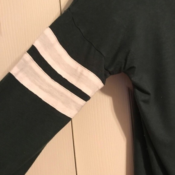 PINK REPUBLIC Medium Hooded Sweatshirt Green White Lightweight Stripes Pullover - Picture 3 of 6